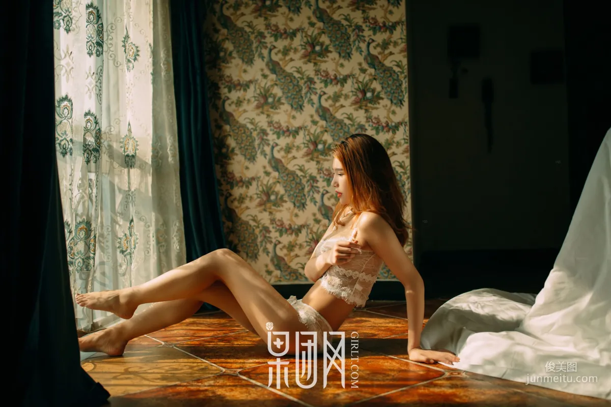 Girlt No. 02 photo 13