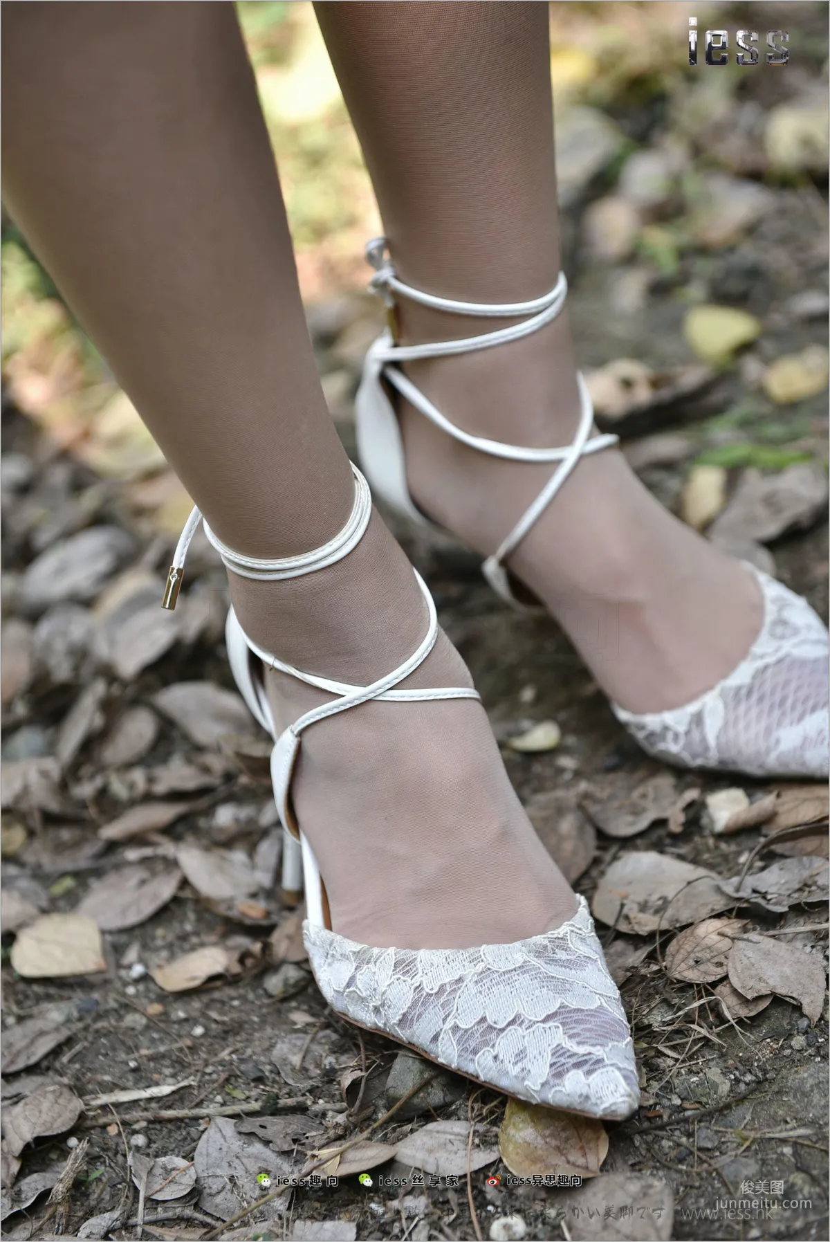 Silk Stockings Bento 189 Ruo Qi, First Time Wearing High Heels [IESS] Photo Set photo 71