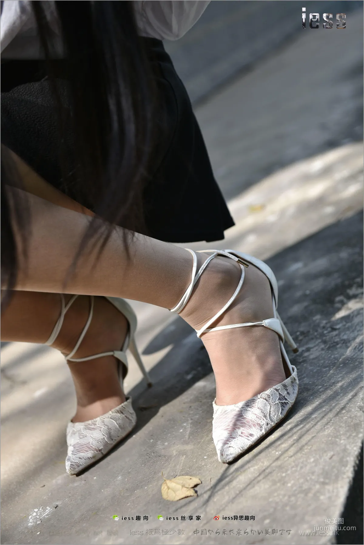 Silk Stockings Bento 189 Ruo Qi, First Time Wearing High Heels [IESS] Photo Set photo 89