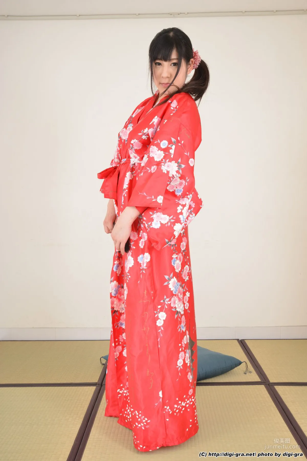 Yuka Kawami: Digi-Gra Set01 photo 6