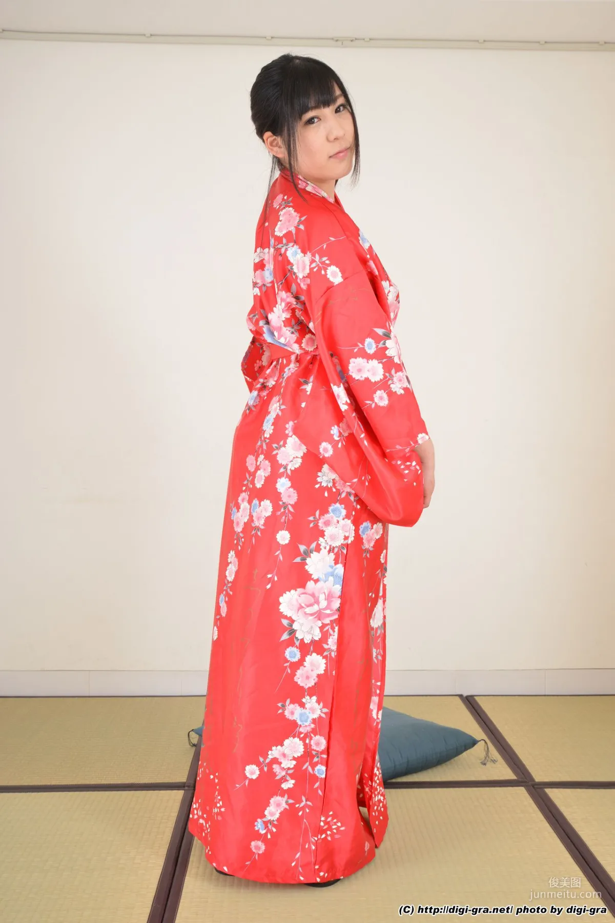Yuka Kawami: Digi-Gra Set01 photo 8
