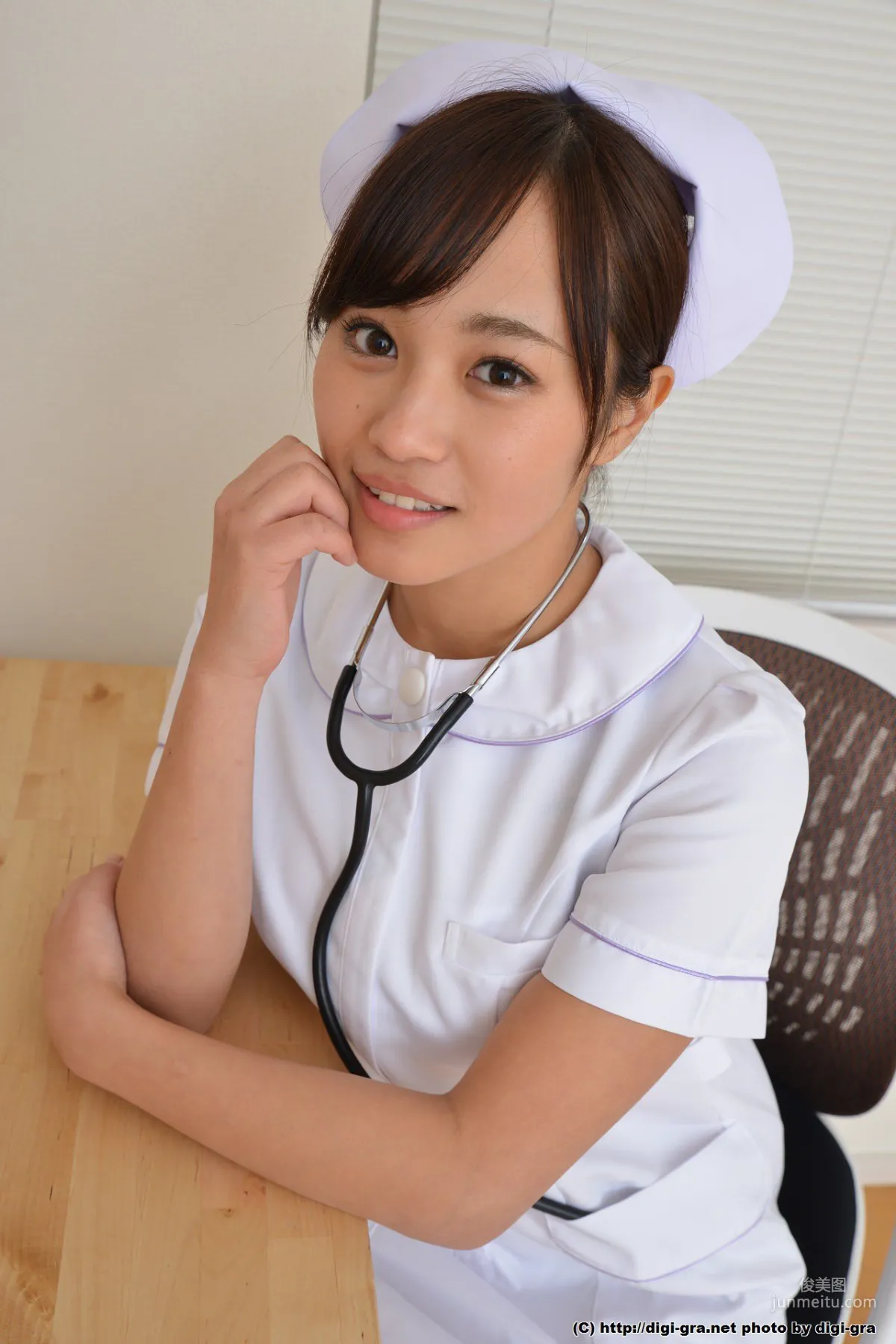 Emi Asano: Digi-Gra Set10 photo 9