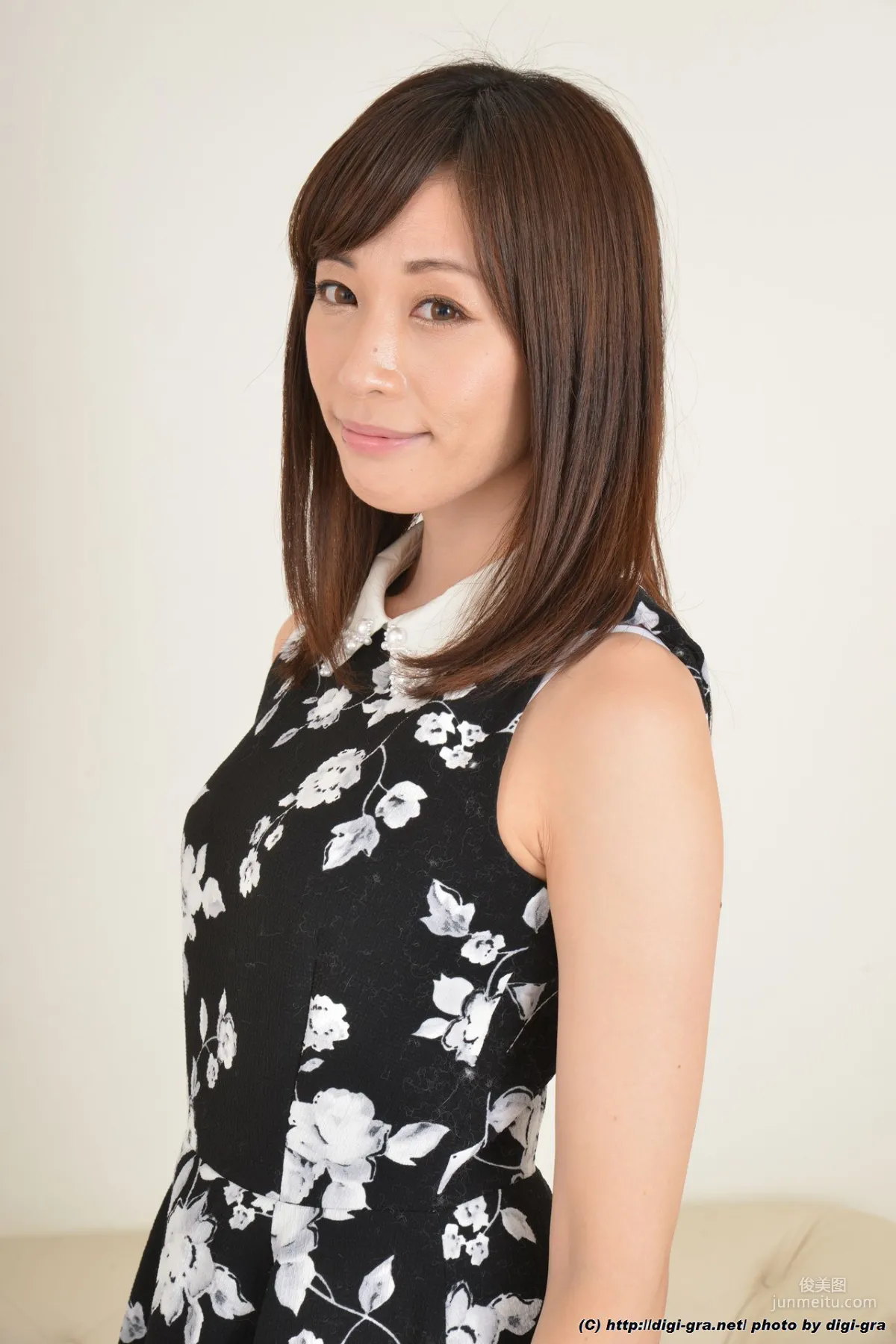 Yuri Momose: Digi-Gra Set04 photo 9