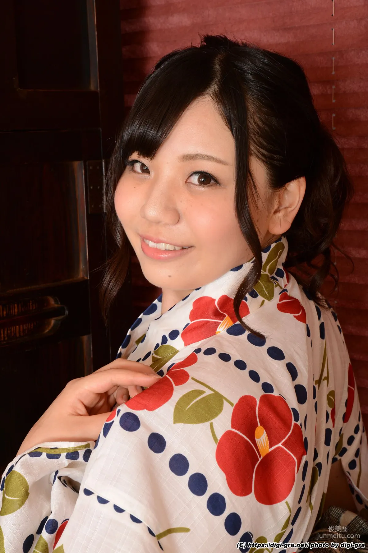 Mika Konishi 小西みか Set01 [Digi-Graデジグラ] 写真集9