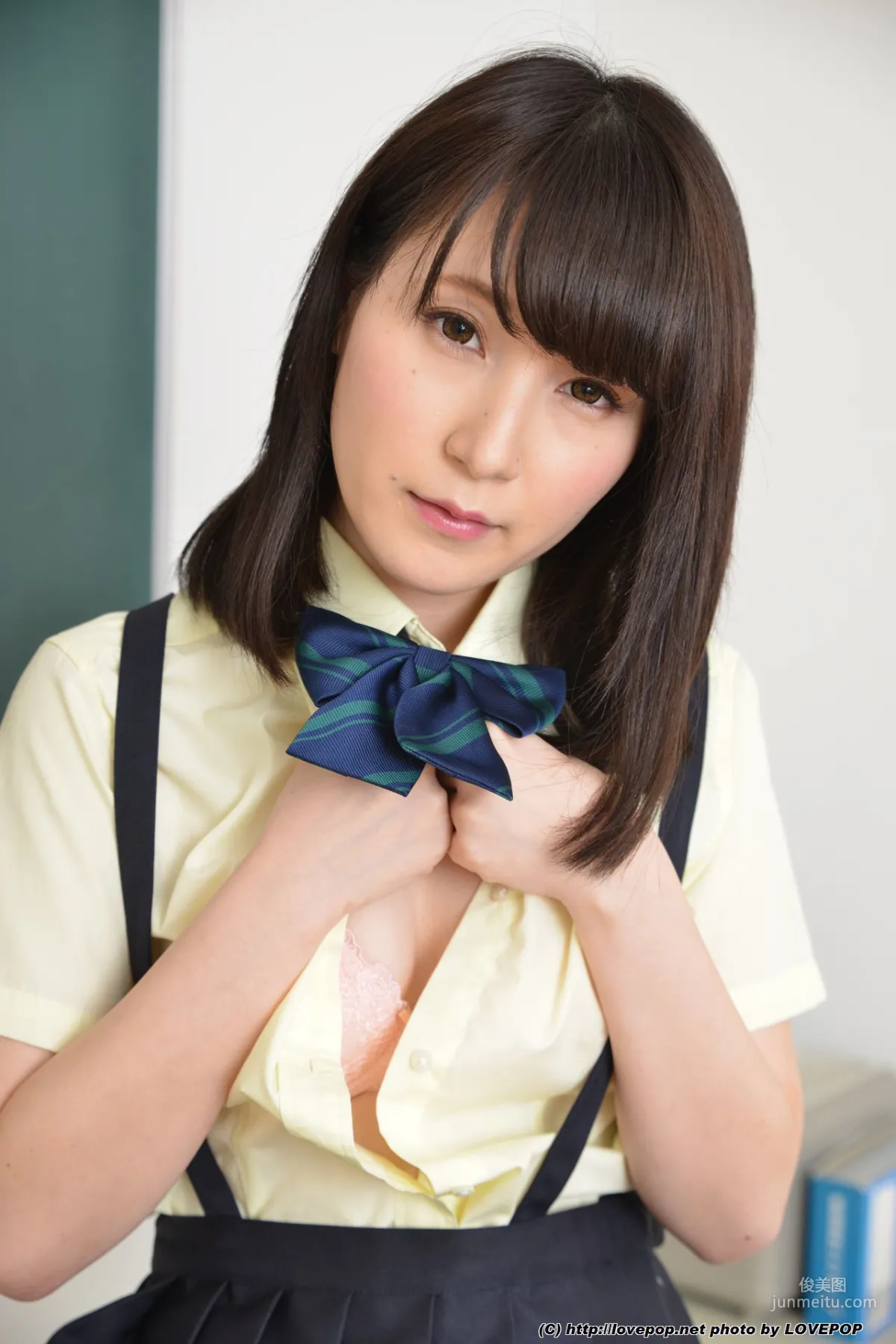 Aika Rino あいか莉乃 Set1 [LovePop] 写真集40