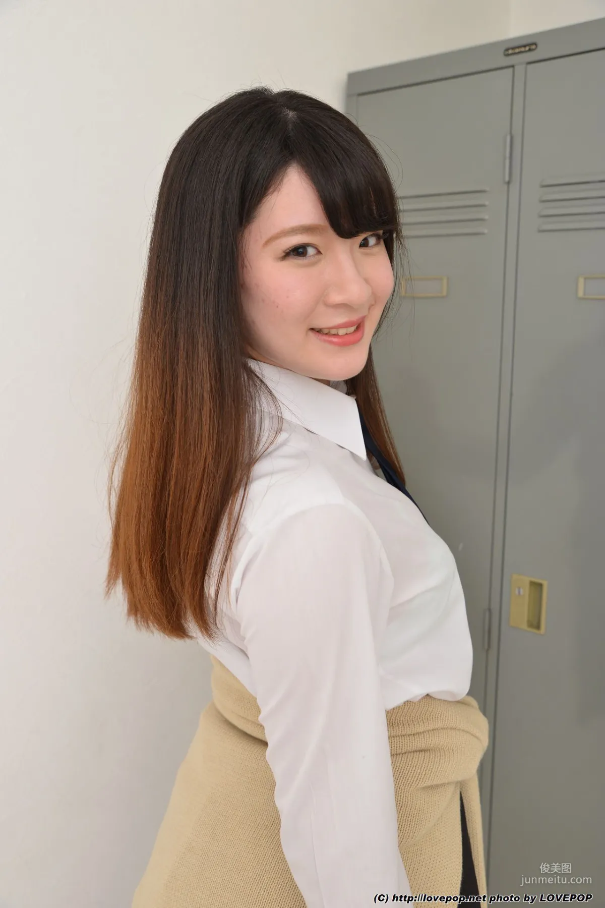 香坂葵 Aoi Kousaka Set2 [LovePop] 寫真集 3