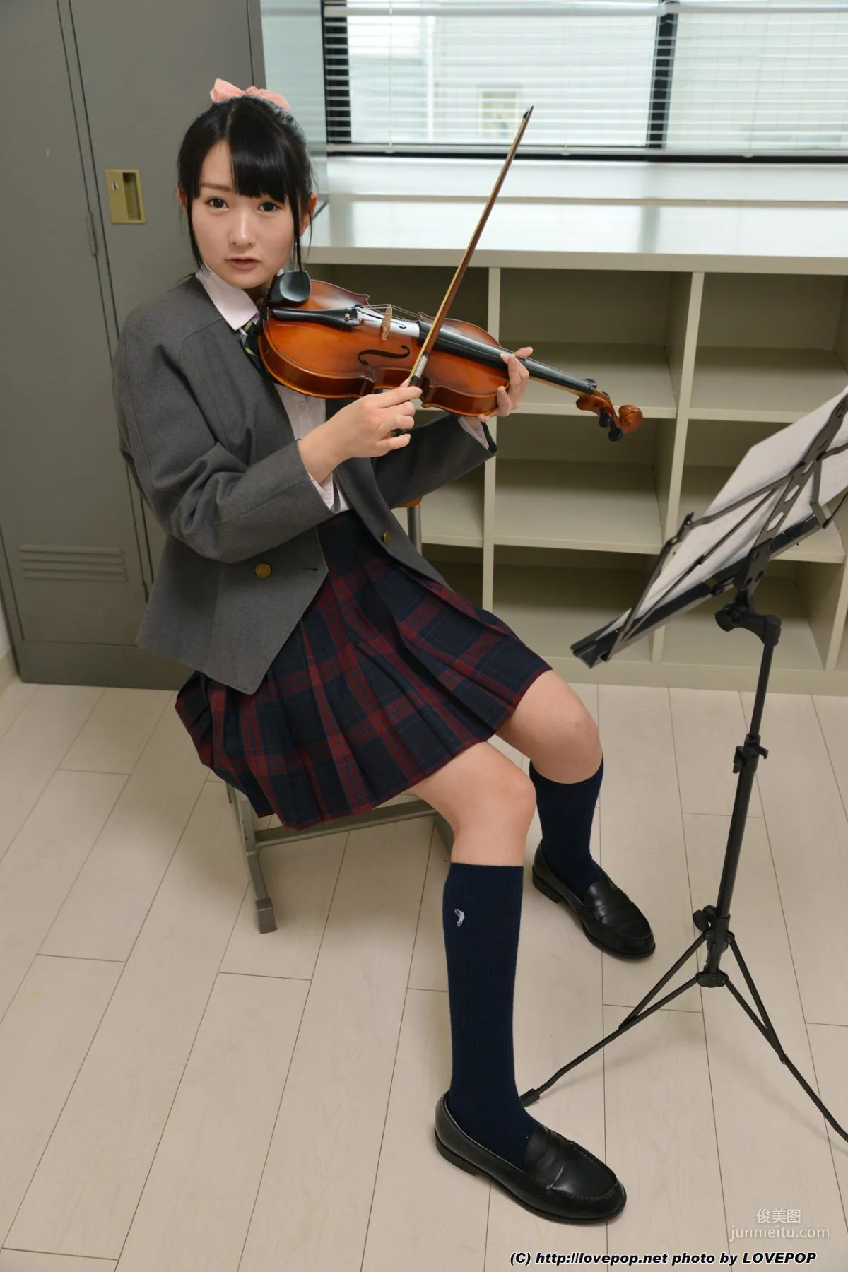 みなみ愛星 Airu Minami 小提琴少女 Set4 [LovePop] 寫真集 12