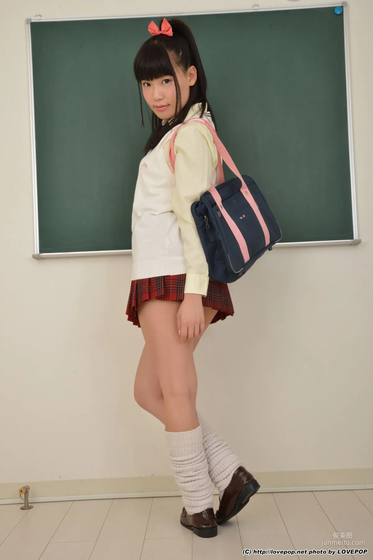 小高裡保 Riho Kodaka Set2 [LovePop] 寫真集 7