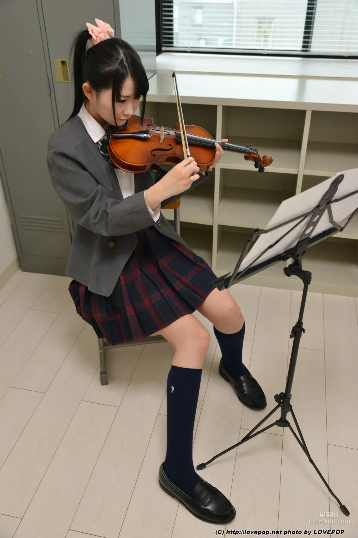 みなみ愛星 Airu Minami 小提琴少女 Set4 [LovePop] 寫真集 11