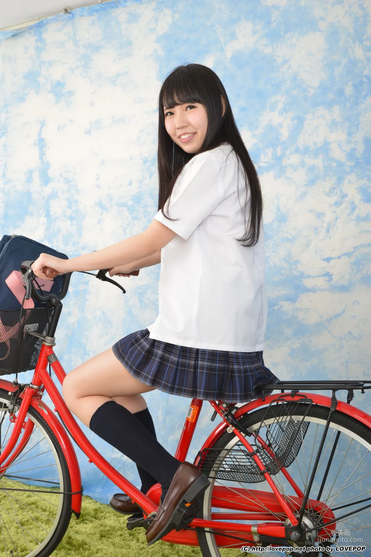 Riko Hinata: LovePop Set01 photo 24