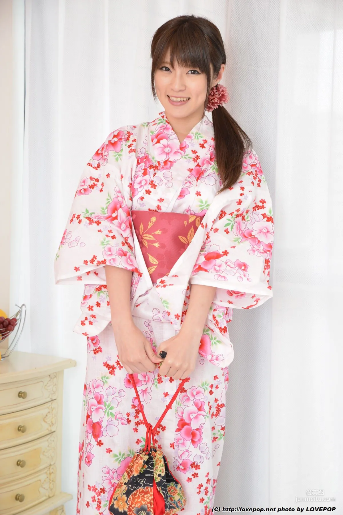 Sara Yurikawa, Arisu Chigasaki Set3 [LovePop] Photo Set photo 7