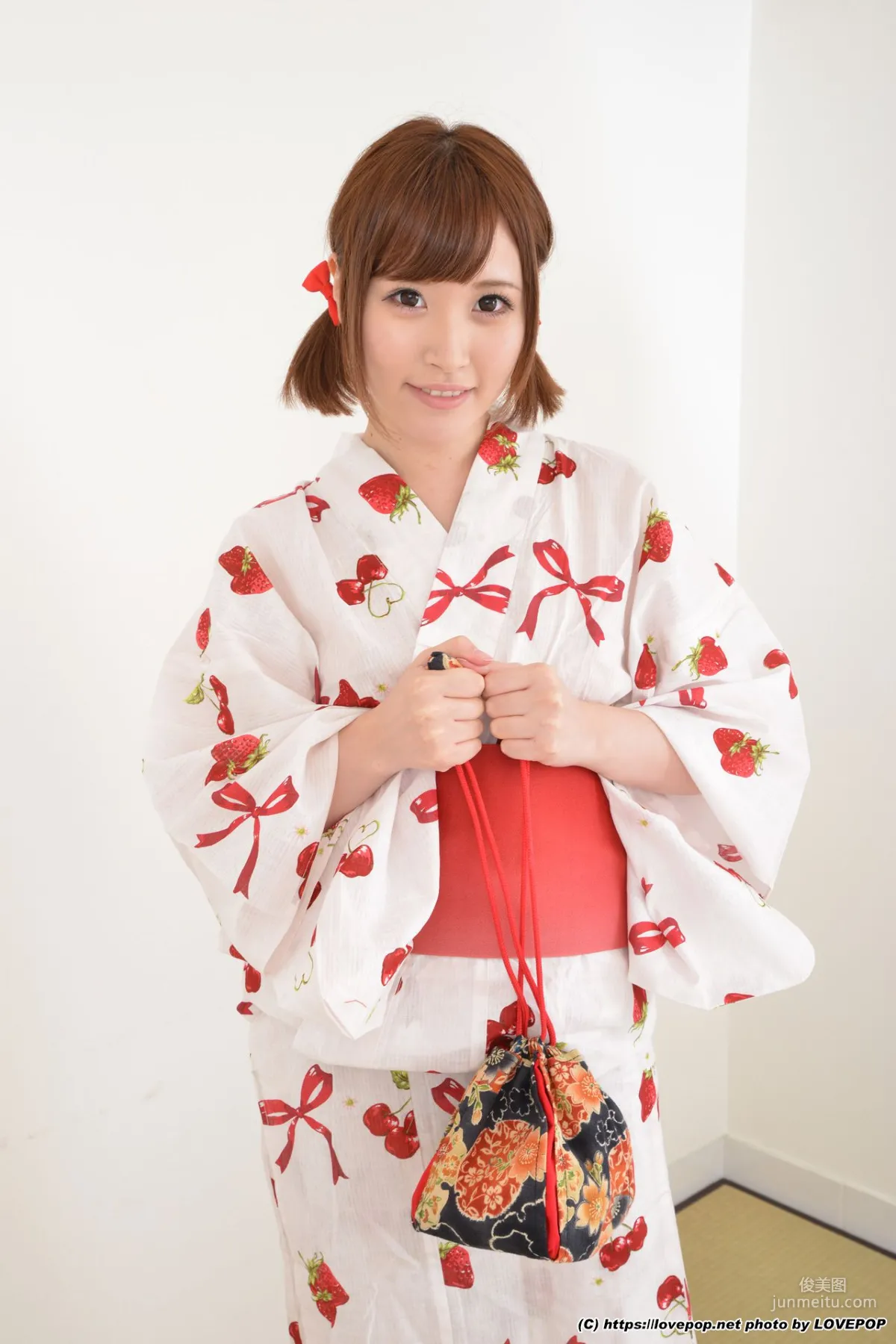 Maya Misaki: LovePop Set02 photo 2
