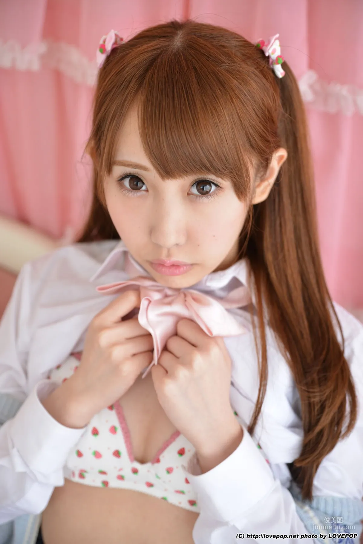 Mai Usami: LovePop Set3 photo 52