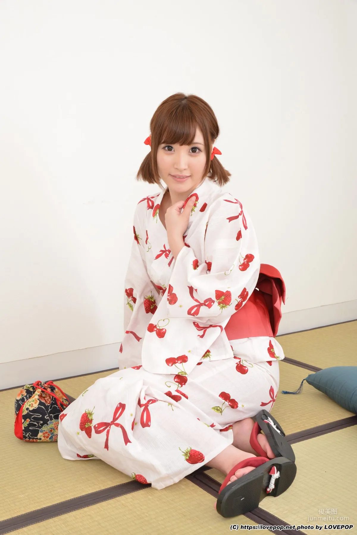 Maya Misaki: LovePop Set02 photo 21