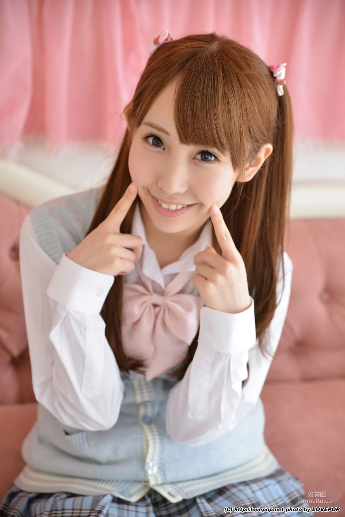Mai Usami: LovePop Set3 photo 7