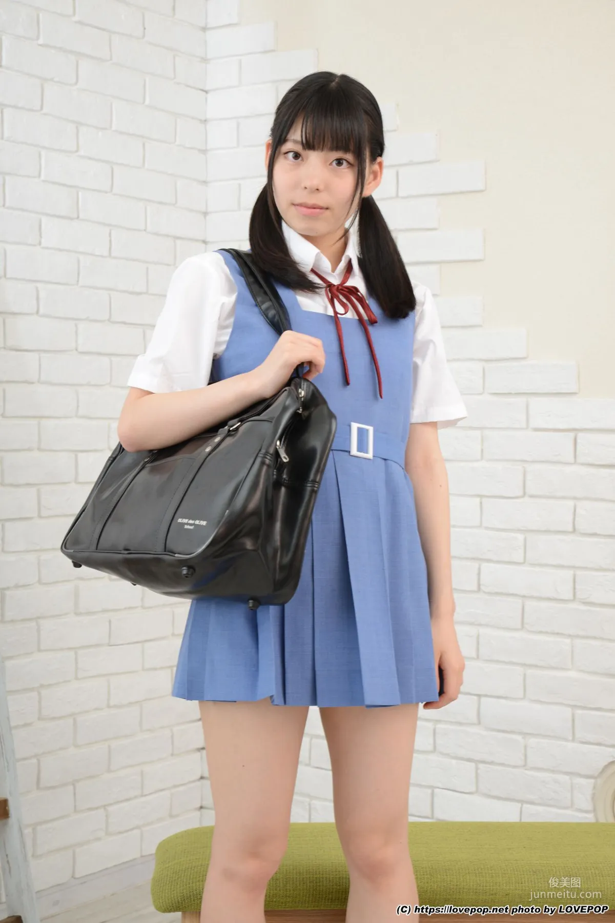 Chiaki Narumi: LovePop Set04 photo 2