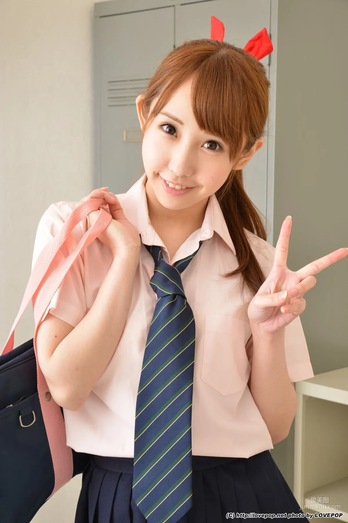 Mai Usami: LovePop Set6 photo 3