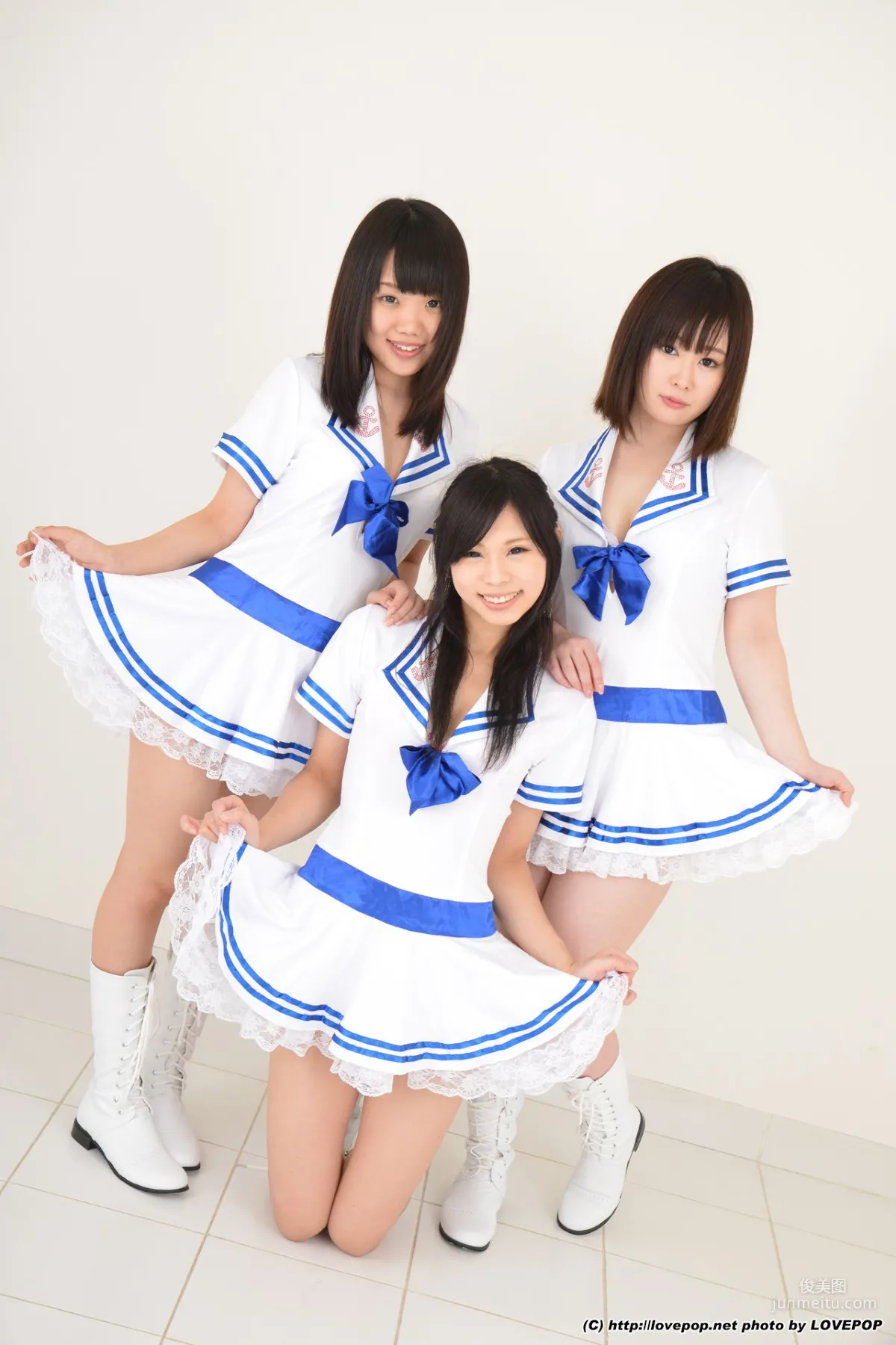 瀬戸愛莉&夏乃ひまわり&一乃瀬るりあ tsu∞na∞gu Set01 [LovePop] 寫真集 40