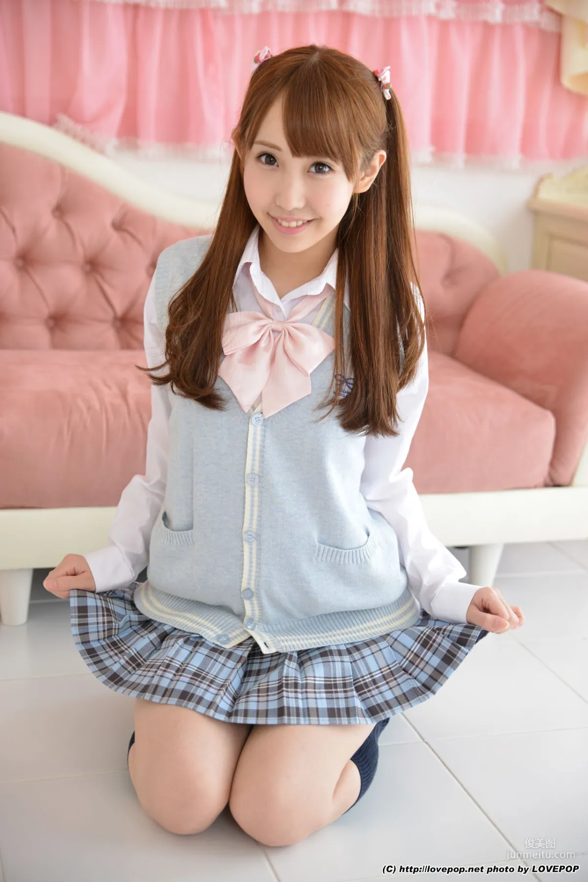 Mai Usami: LovePop Set3 photo 24