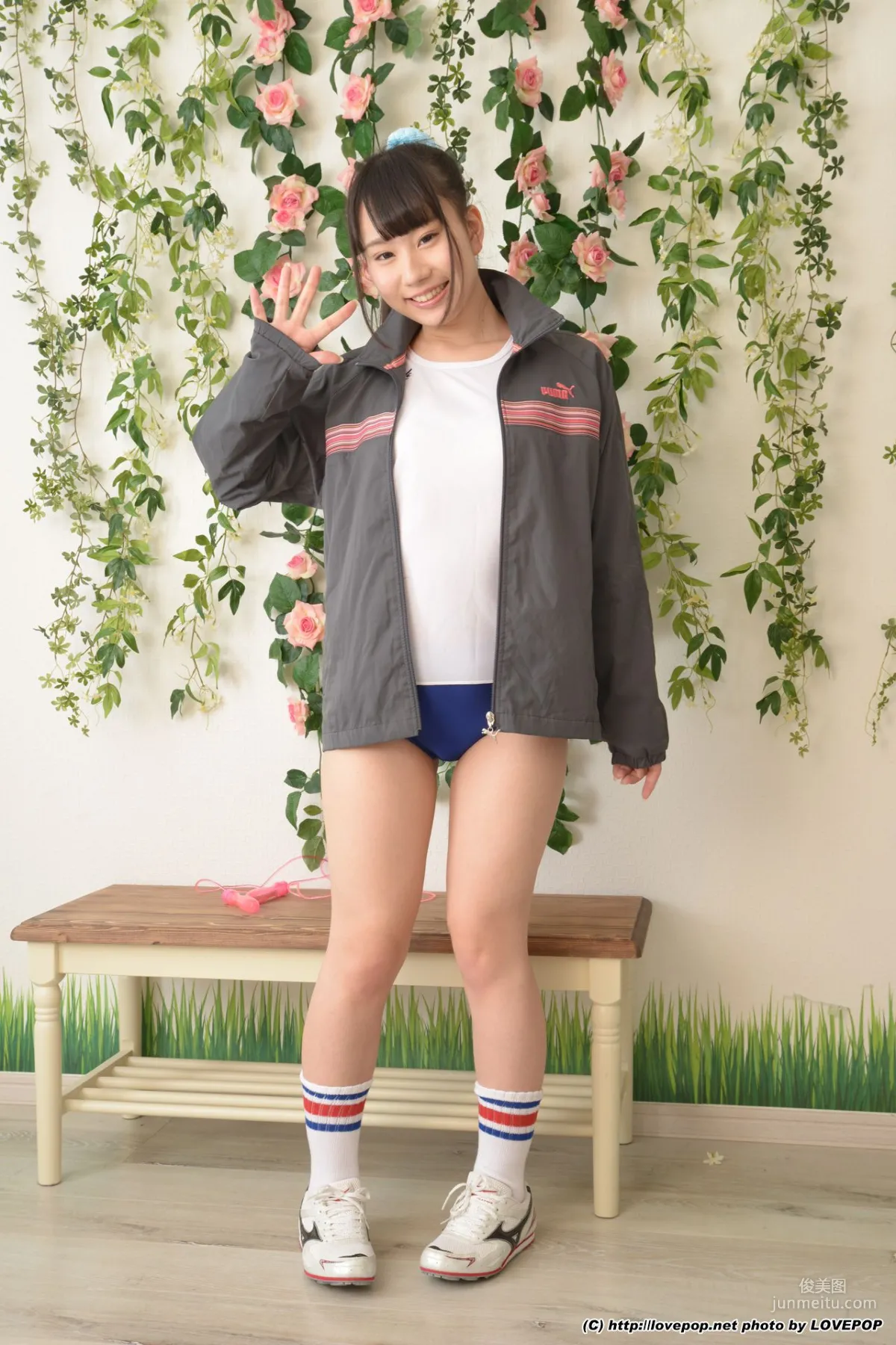 Ichika Ayamori 絢森いちか 美少女运动服 Set5 [LovePop] 写真集1