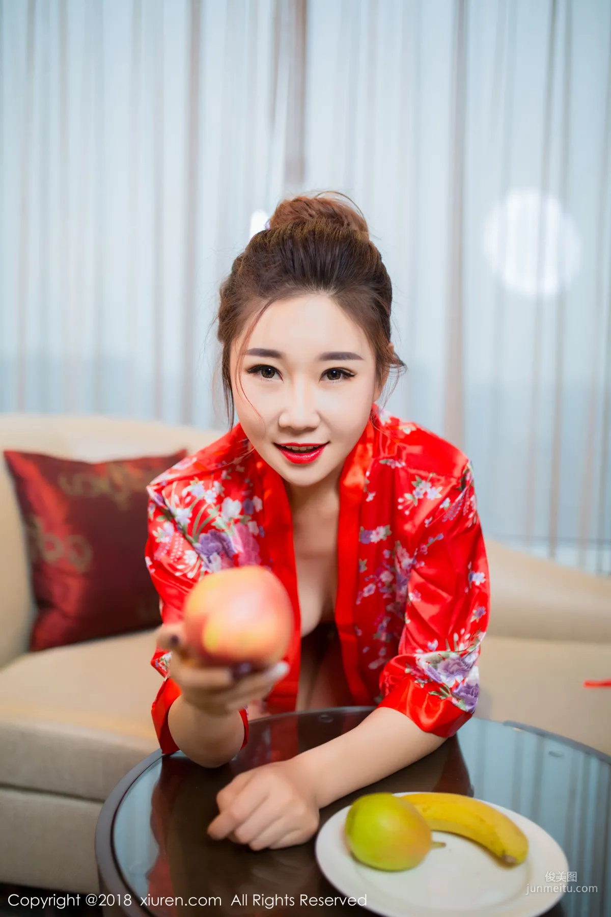 Mianhuatang candy, Gorgeous Kimono + Semi-Transparent Stockings [XiuRen] No.892 Photo Set photo 13