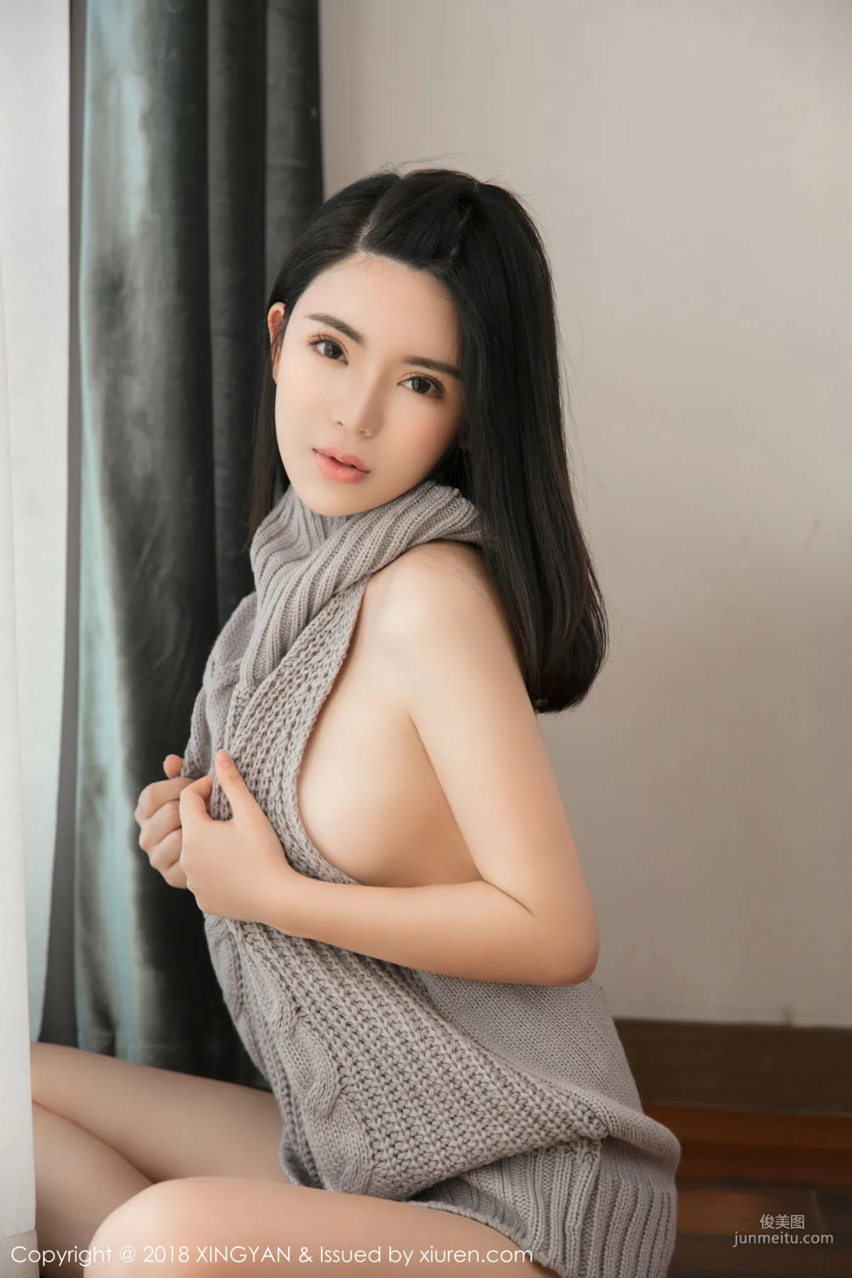 Chenxi Lily, Open-Back Sweater [XingYan] Vol.012 Photo Set photo 11