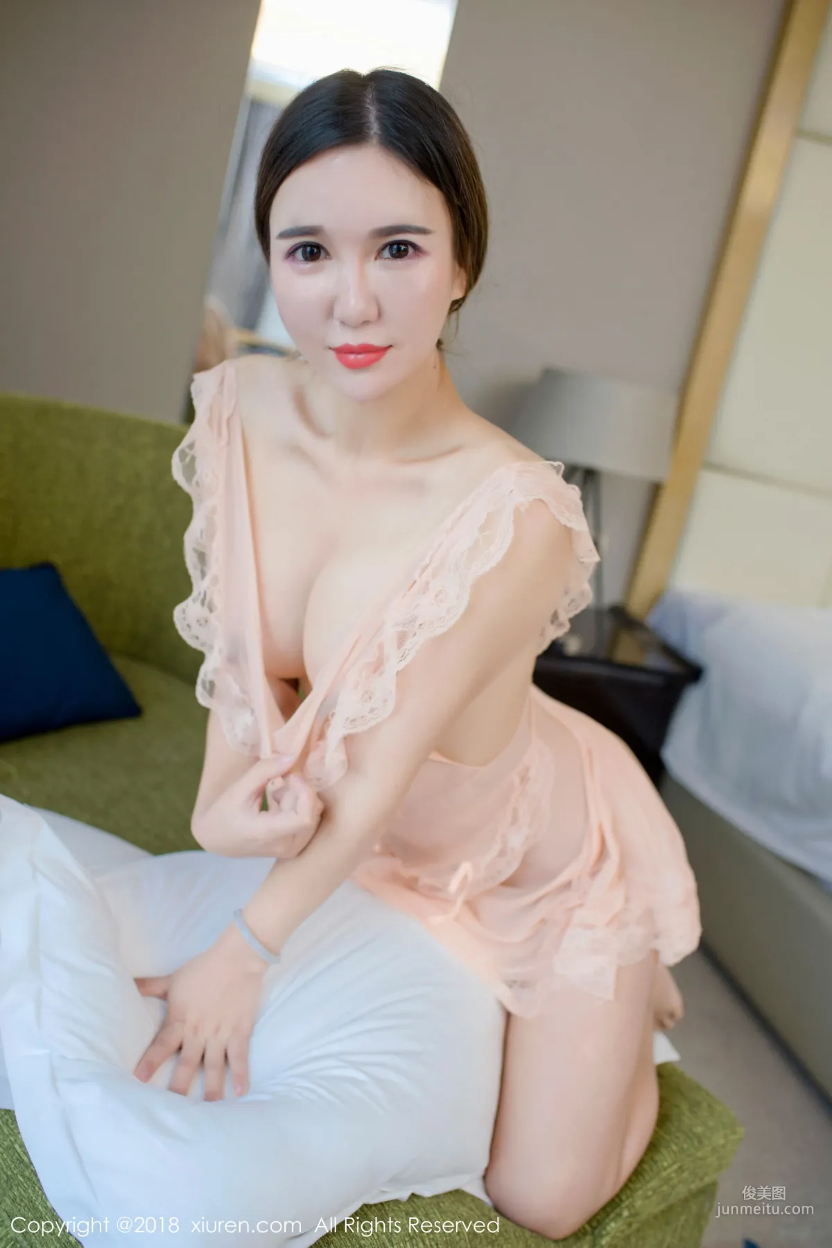 Wang Zilin, See-Through Qipao + Blood Droplet + Transparent Maid [XiuRen] No.900 Photo Set photo 33