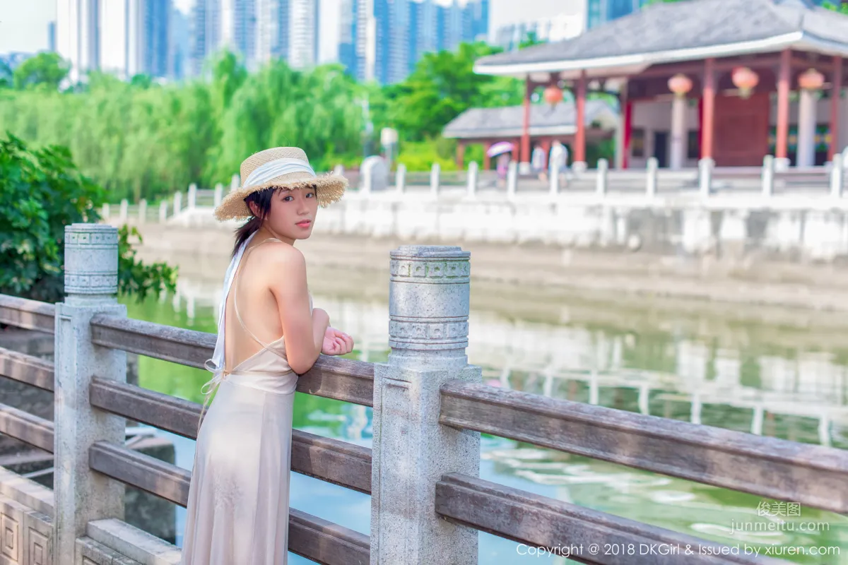 Cangjing Youxiang Pure and Sweet Straw Hat Girl [DKGirl] Vol.055 Photo Set photo 26