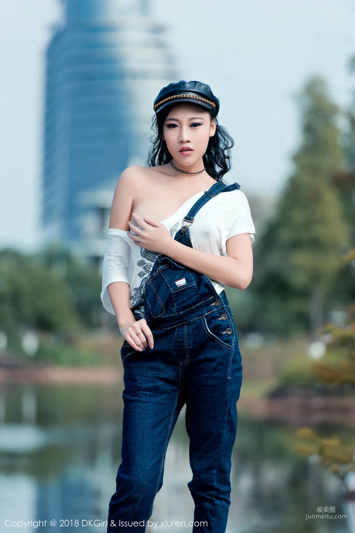 Meng Qian Beautiful Legs and Breasts Wonderful Temptation [DKGirl] Vol.057 Photo Set photo 8