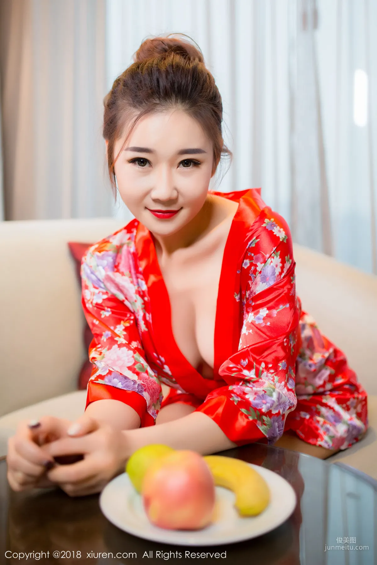 Mianhuatang candy, Gorgeous Kimono + Semi-Transparent Stockings [XiuRen] No.892 Photo Set photo 4