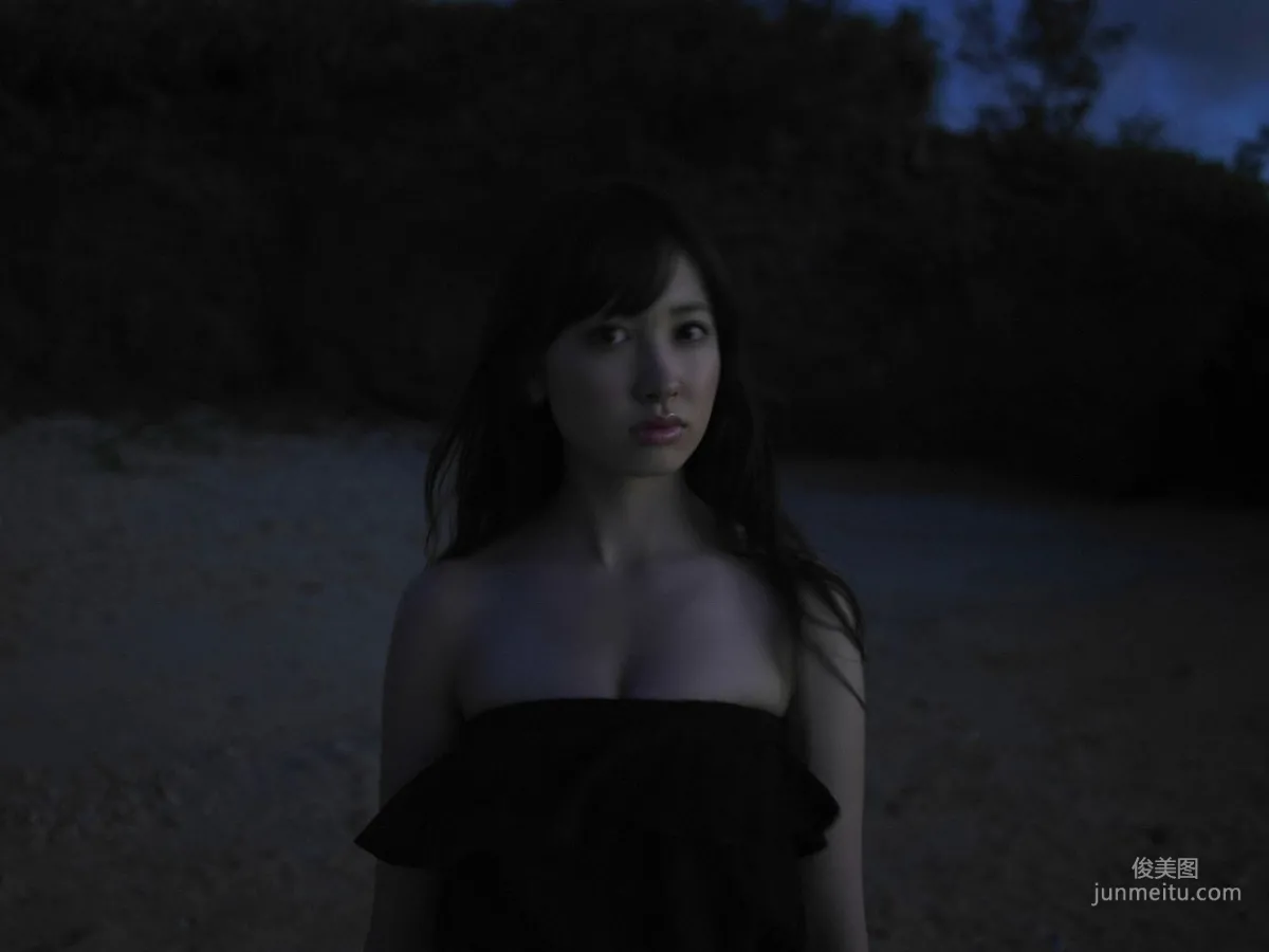 小嶋陽菜《こじはる》 [WPB-net] Deluxe 写真集73