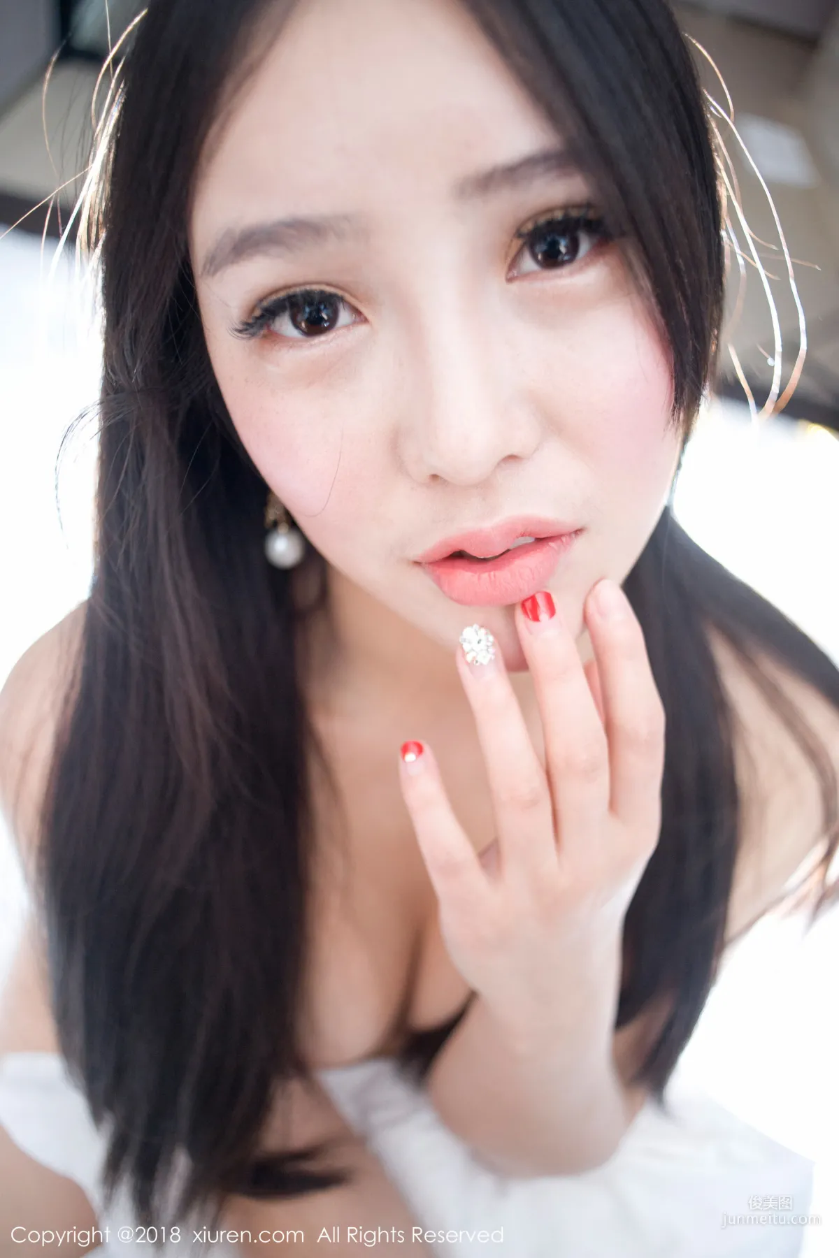 Ai Mi "Mature Mixed-Race Beauty" [XiuRen] No.929 Photo Set photo 19