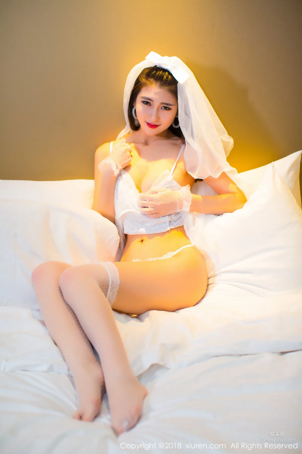 Tang Guoer Sexy Hollow Wedding Dress Temptation [XiuRen] No.896 Photo Set photo 30