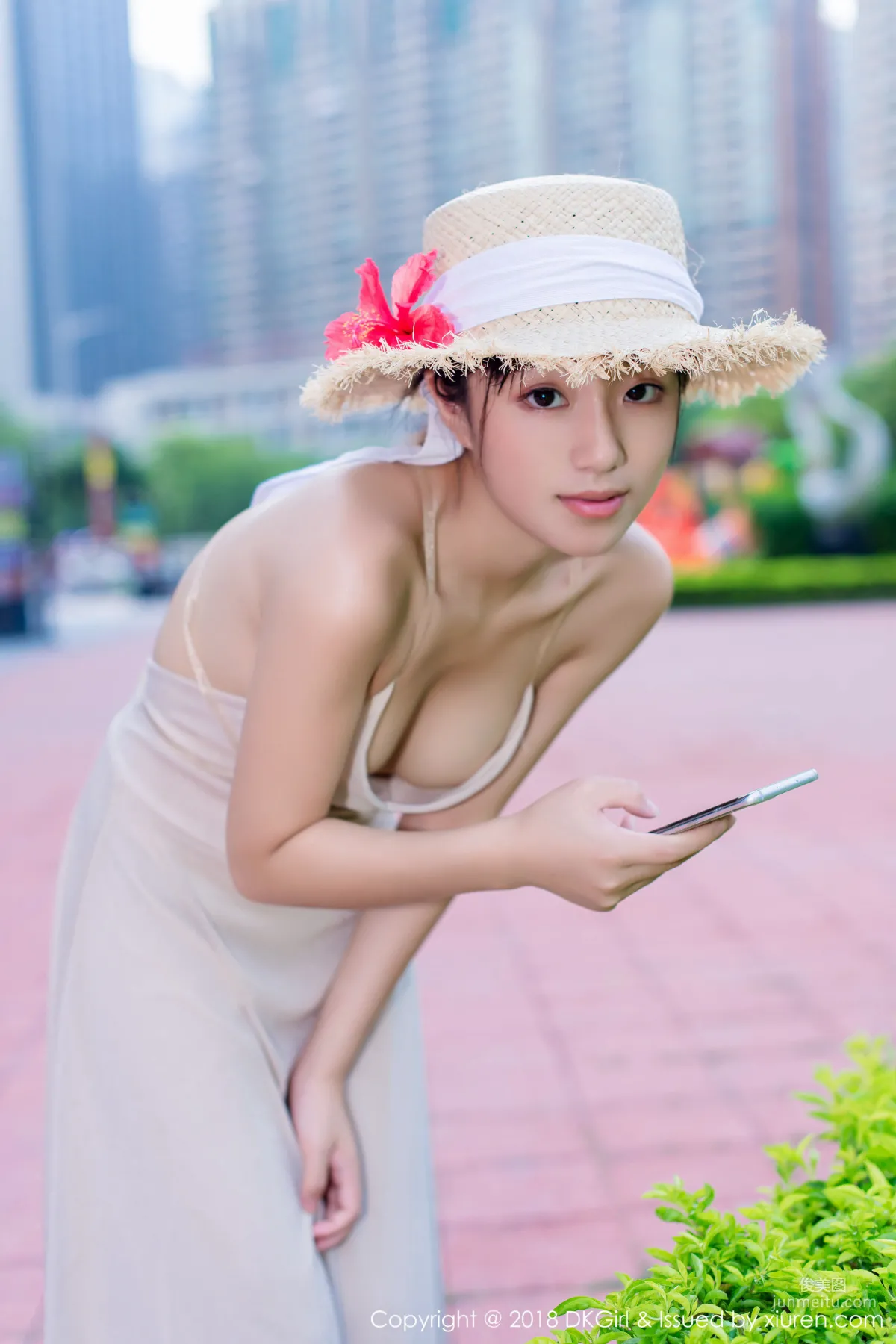 Cangjing Youxiang Pure and Sweet Straw Hat Girl [DKGirl] Vol.055 Photo Set photo 39