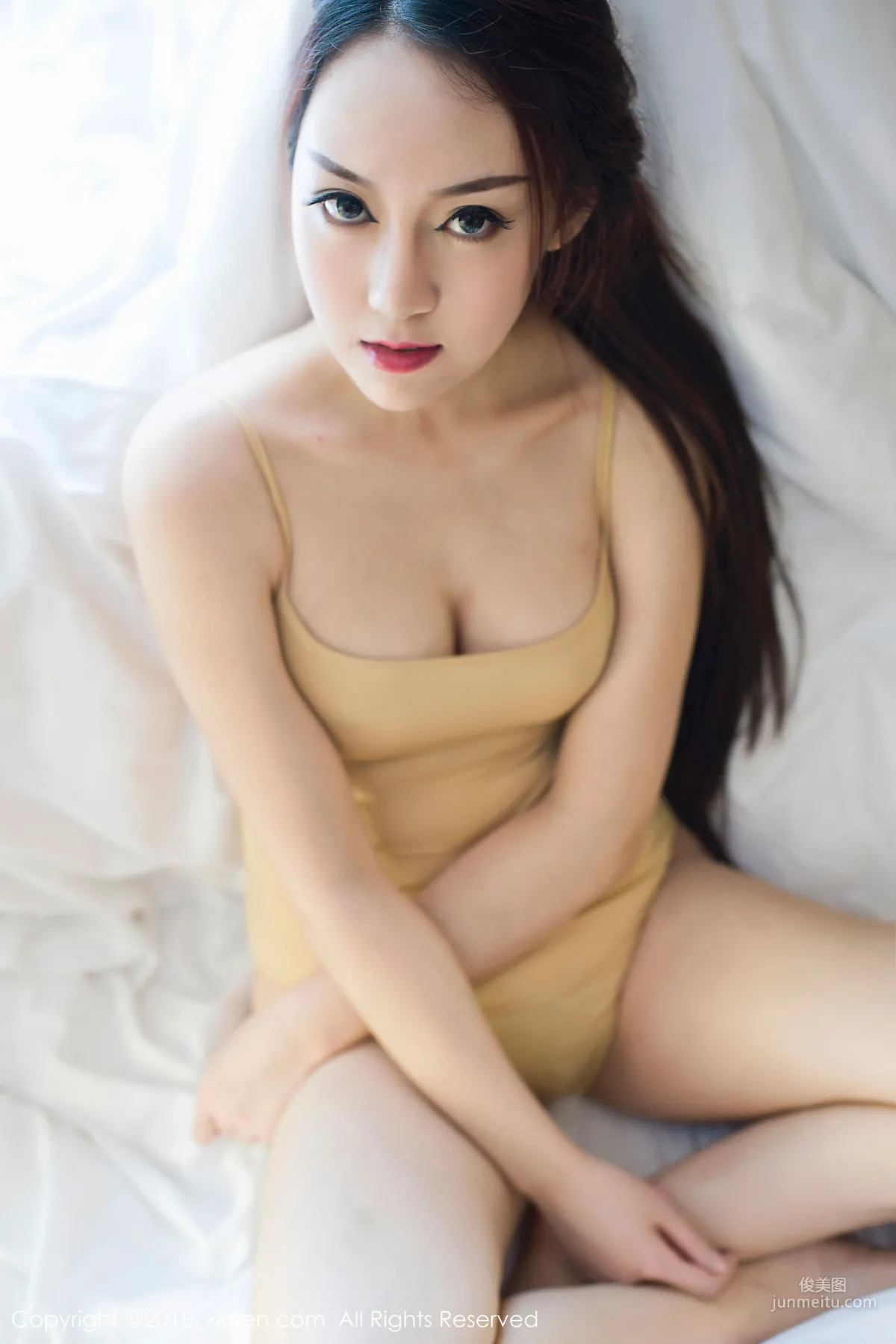 Gaoleng Maobu 'Korean Ethnic Girl, Big Eyes, Perky Breasts, Fair Skin' [XiuRen] No.904 Photo Set photo 30