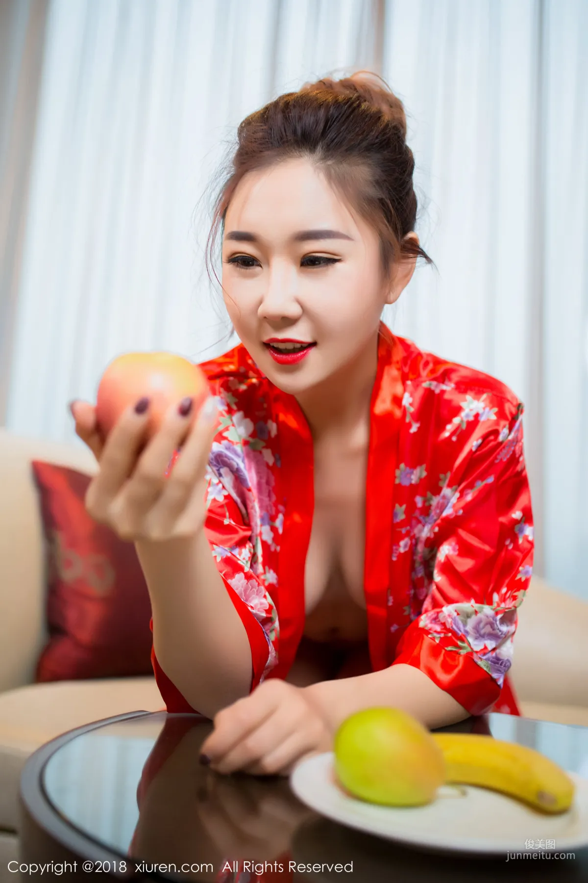 Mianhuatang candy, Gorgeous Kimono + Semi-Transparent Stockings [XiuRen] No.892 Photo Set photo 11