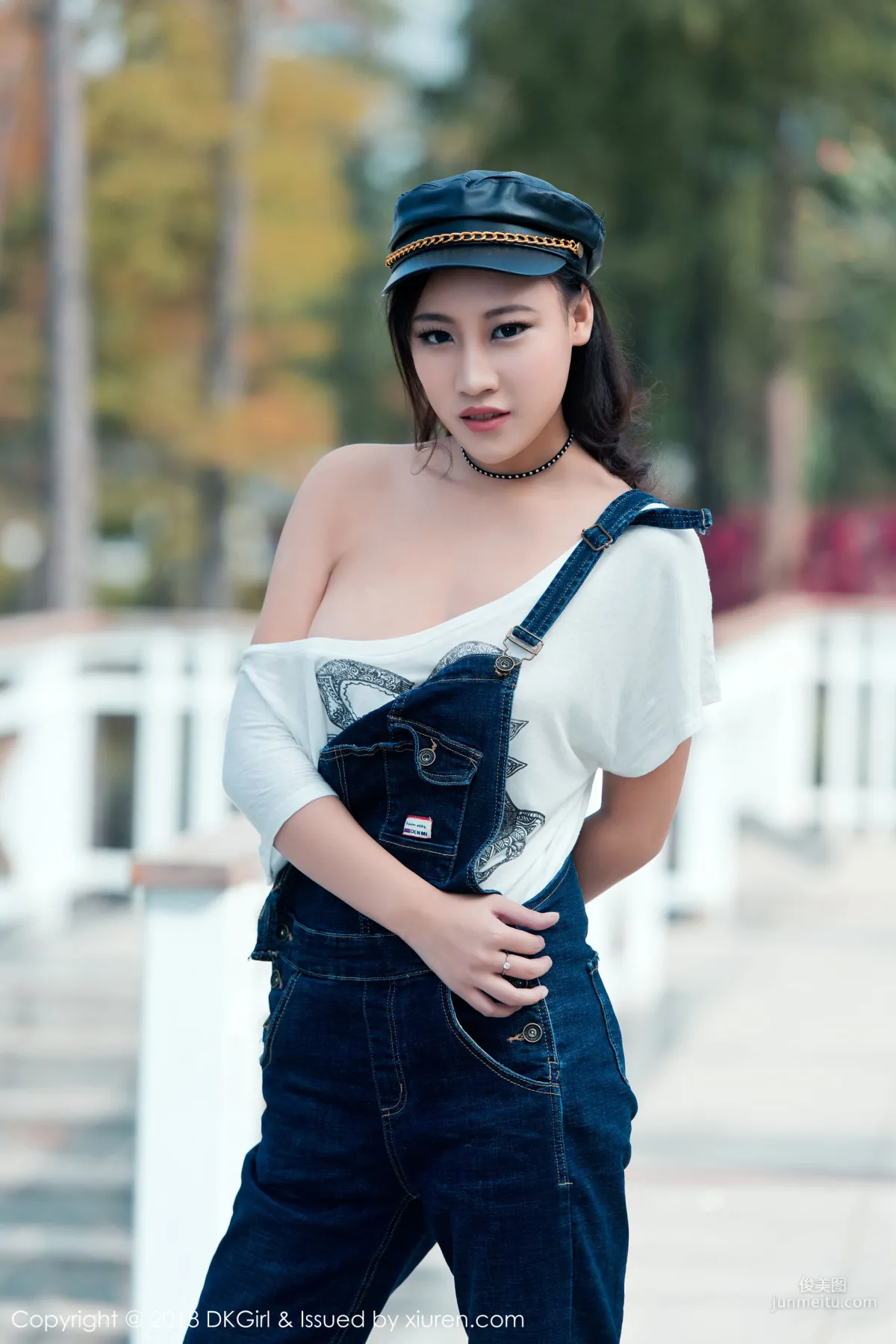 Meng Qian Beautiful Legs and Breasts Wonderful Temptation [DKGirl] Vol.057 Photo Set photo 1