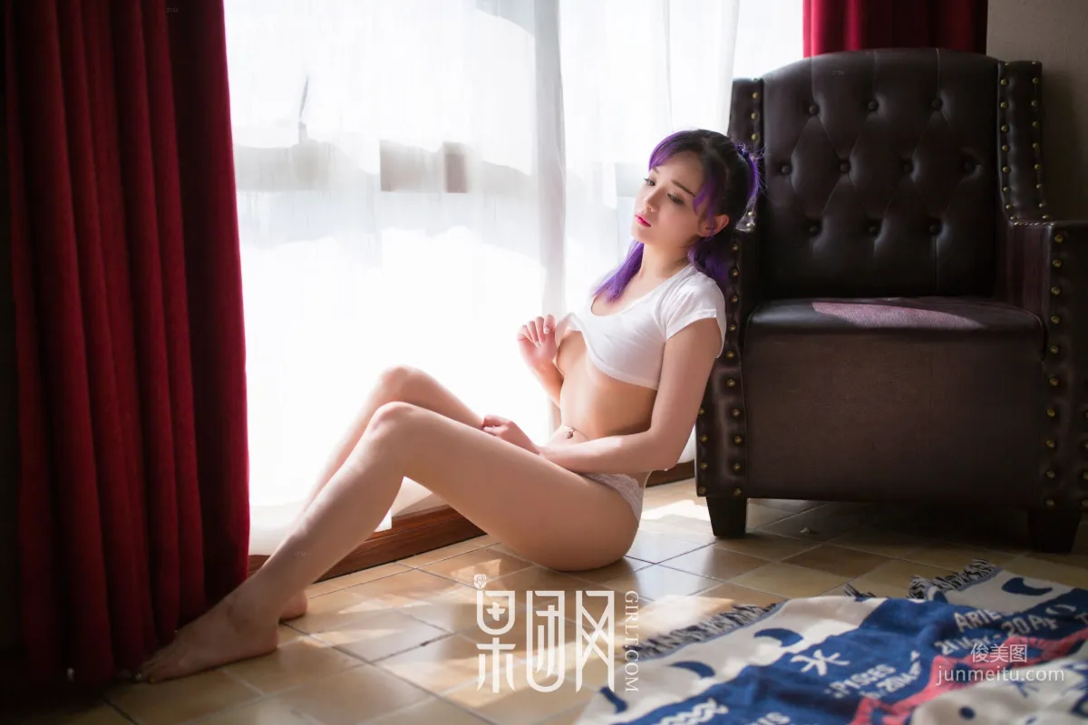 Girlt No. 003 photo 10