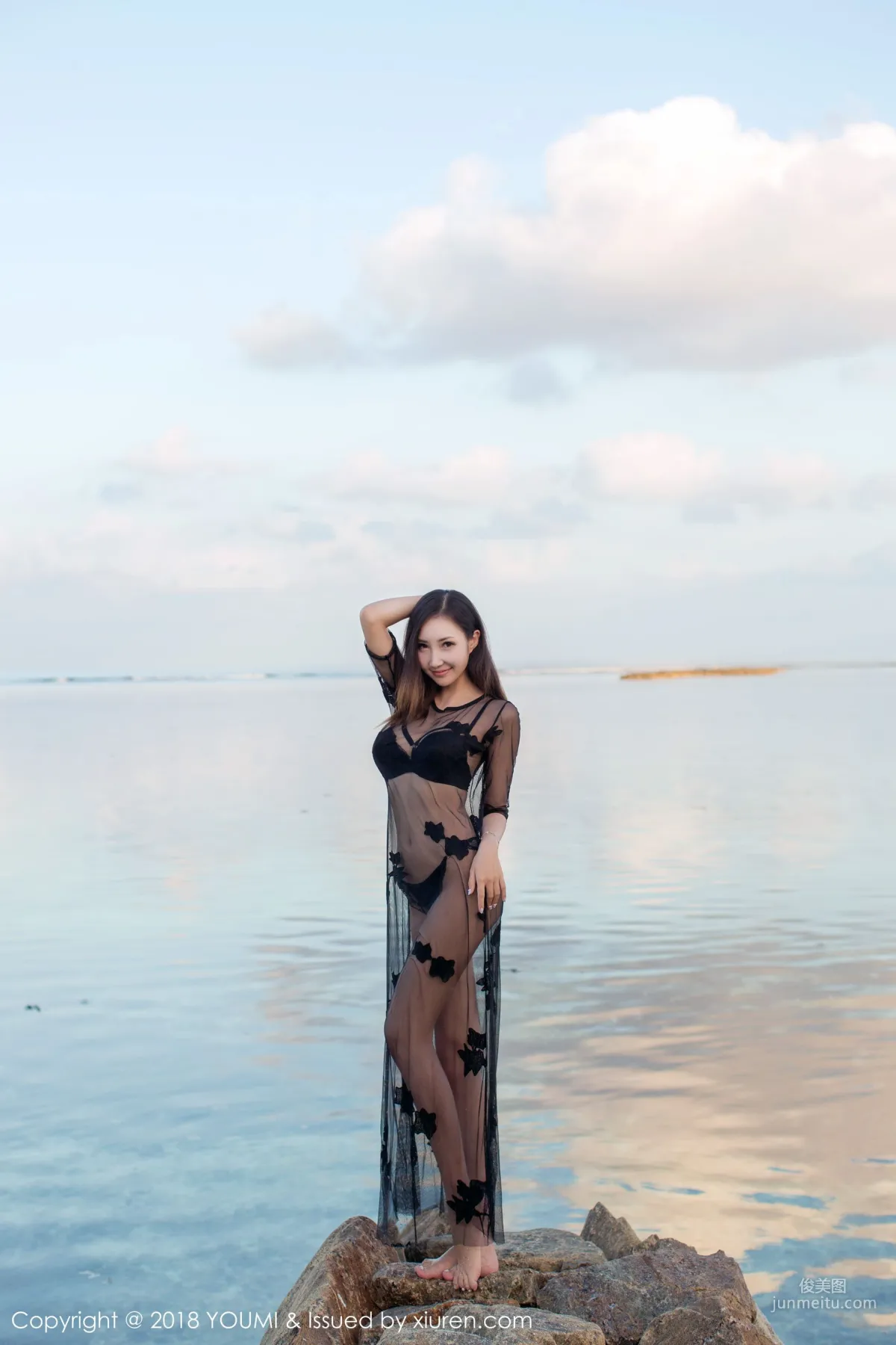Yumi- Youmei 'Shy Rain and Bashful Clouds, Charming and Coquettish in Every Move' [YouMi] Vol.108 Photo Set photo 14