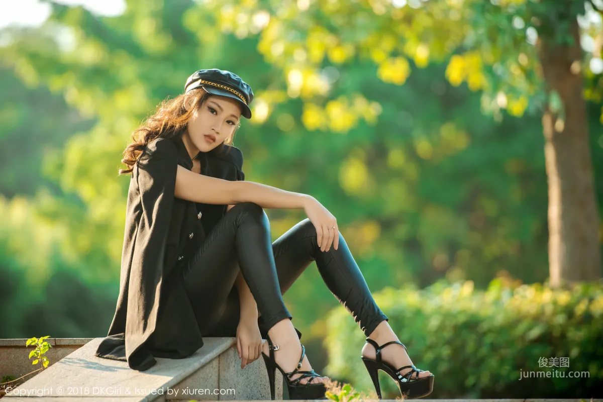 Meng Qian Beautiful Legs and Breasts Wonderful Temptation [DKGirl] Vol.057 Photo Set photo 29