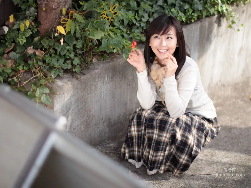 [Watch] Photogenic Weekend Emi Ito Photo Set photo 39