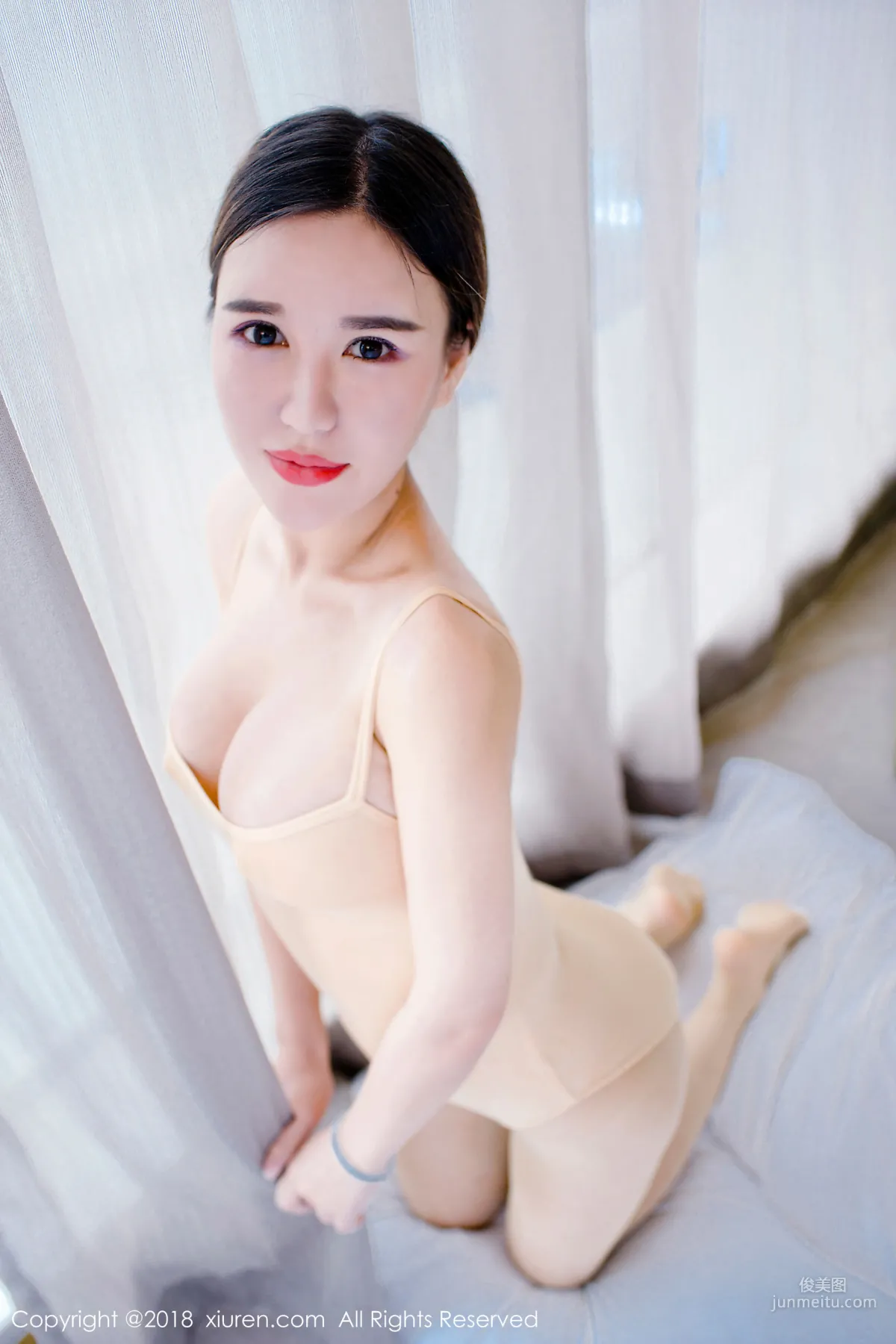 Wang Zilin, See-Through Qipao + Blood Droplet + Transparent Maid [XiuRen] No.900 Photo Set photo 8