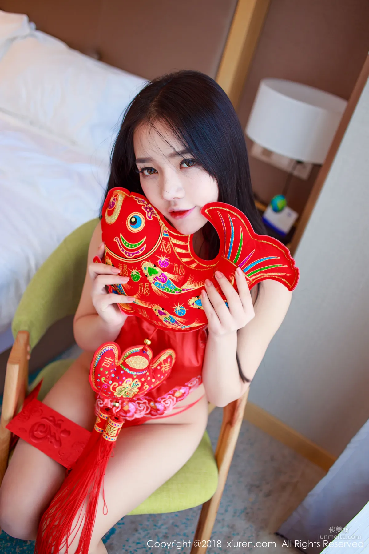 Xia Xueai, New Year Red Bustier Lingerie Private Shoot [XiuRen] No.921 Photo Set photo 2