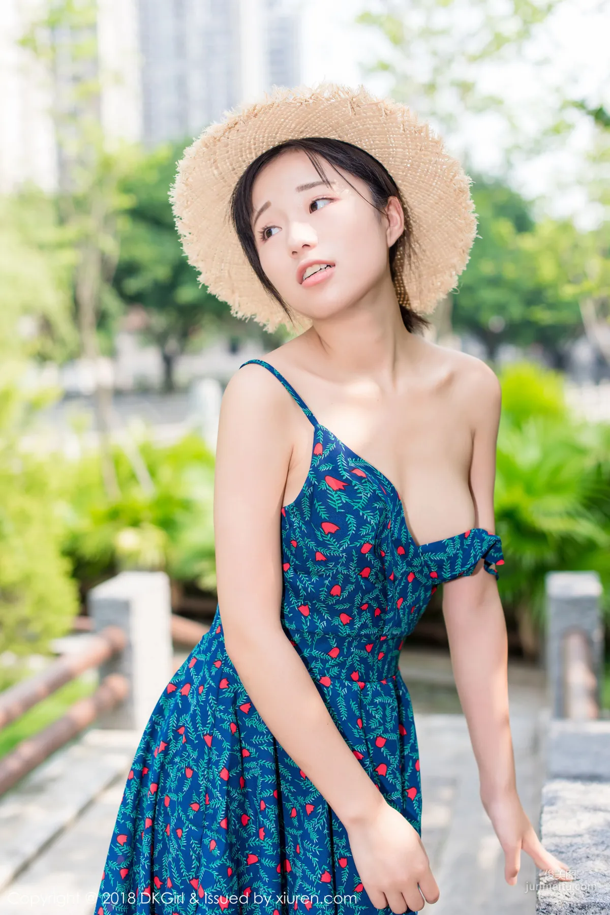 Cangjing Youxiang Pure and Sweet Straw Hat Girl [DKGirl] Vol.055 Photo Set photo 21