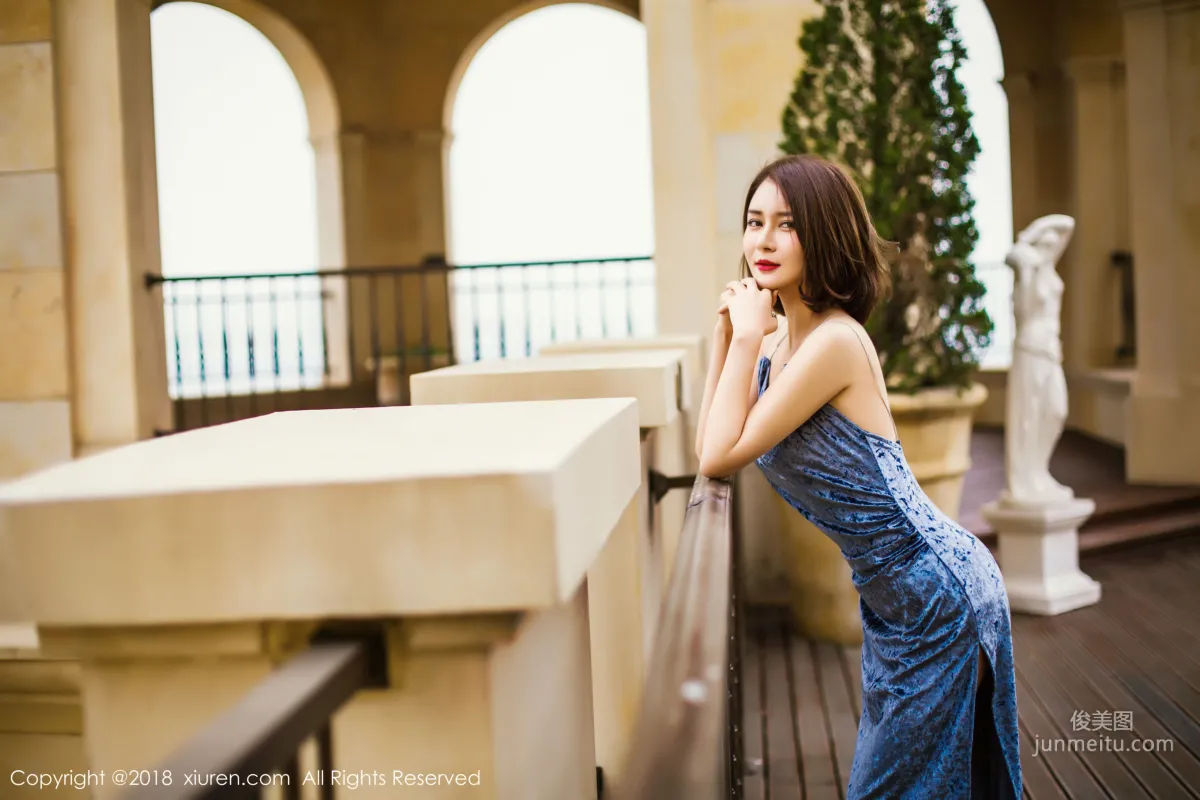 Goddess @ Nianshi, Long Skirt Street Snap + Lingerie + Bathrobe, [XiuRen] No.935 Photo Set photo 12