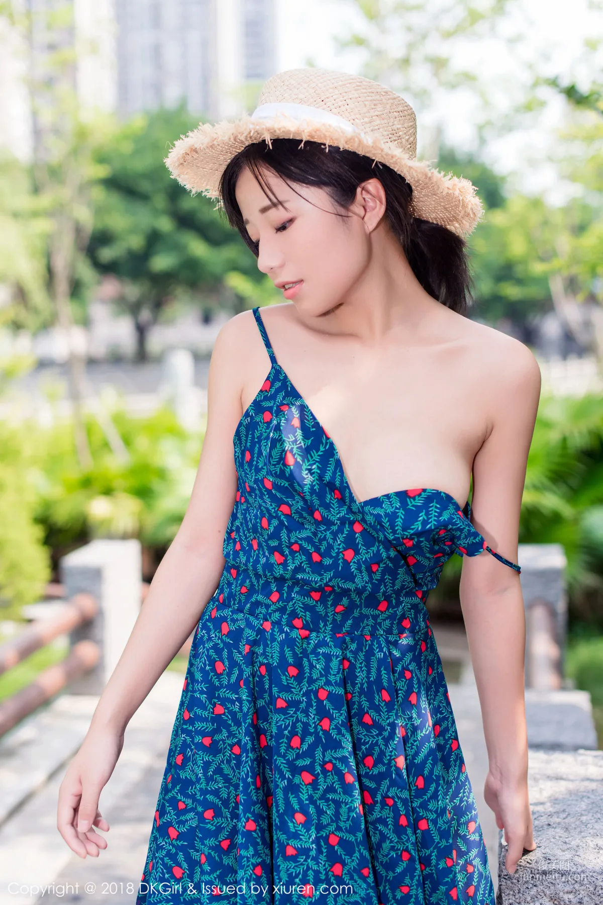 Cangjing Youxiang Pure and Sweet Straw Hat Girl [DKGirl] Vol.055 Photo Set photo 22