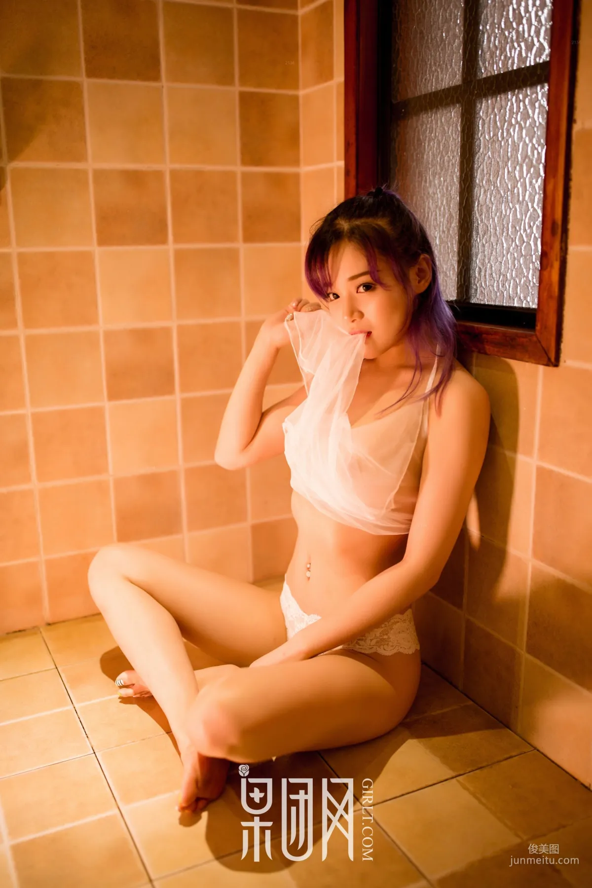 Girlt No. 003 photo 39