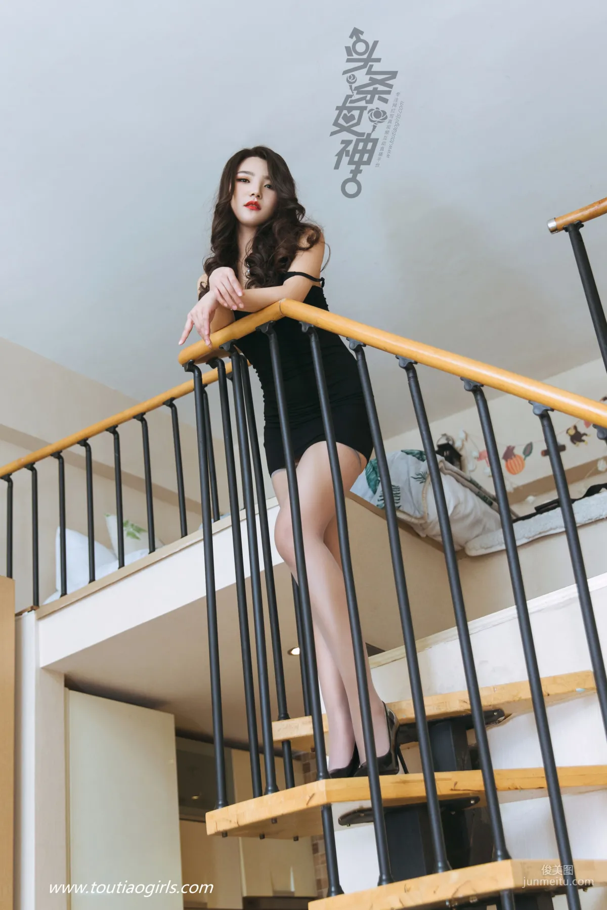 Dianjing Tangyan, Honey Mature Woman 1 [TouTiao Goddess] Photo Set photo 19