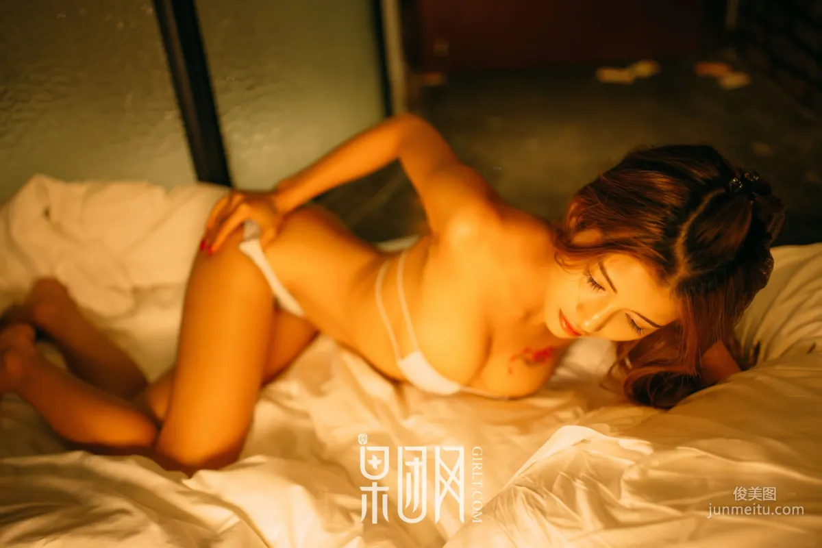 Neon Light Girl [Girlt] Xiongchuan Jixin No.011 Photo Set photo 43
