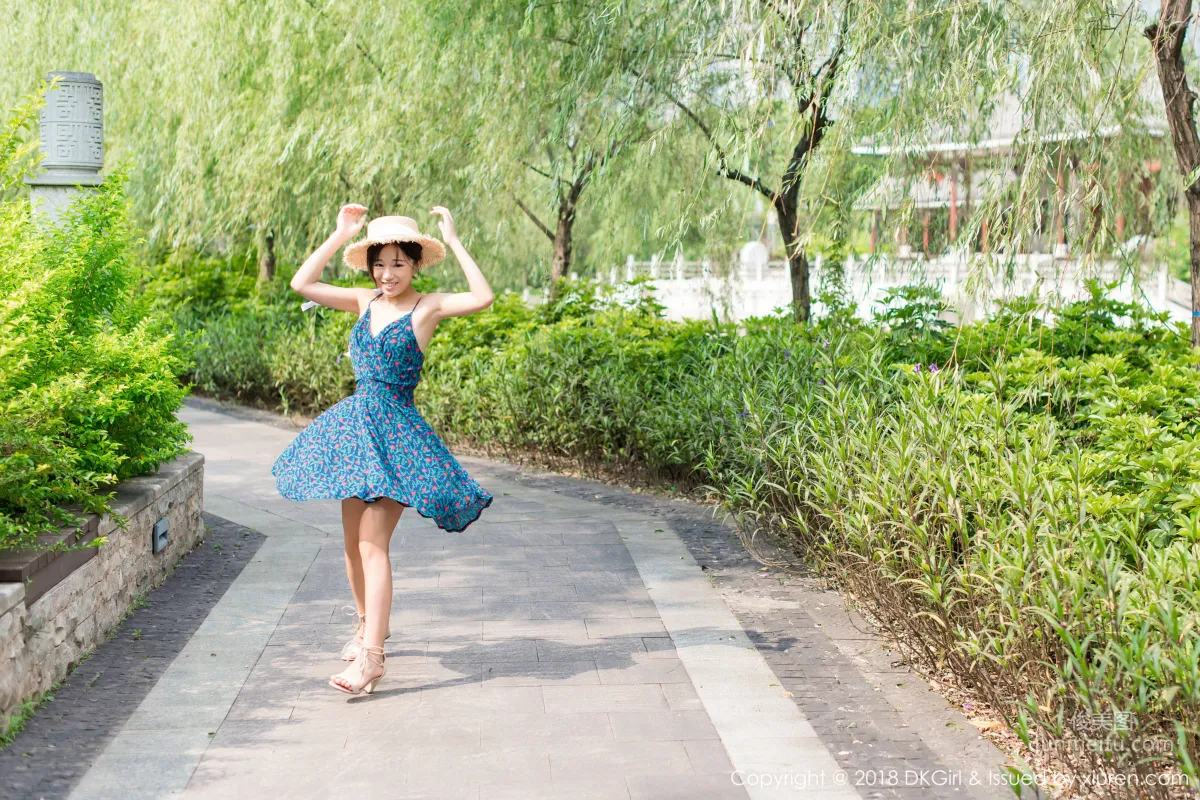 Cangjing Youxiang Pure and Sweet Straw Hat Girl [DKGirl] Vol.055 Photo Set photo 23